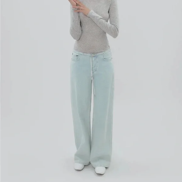 Still here light blue cool jeans